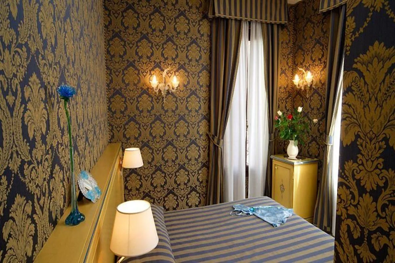 Venice Roulette Hotel 3 3*,  Ιταλία