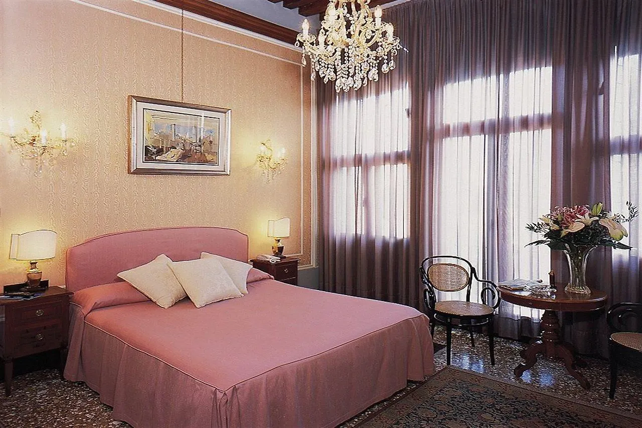 ***  Venice Roulette Hotel 3 Ιταλία